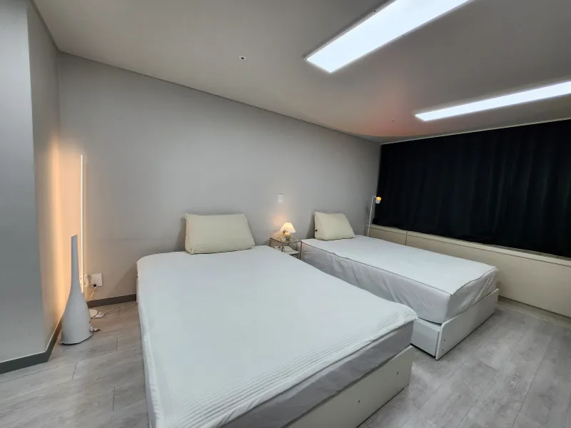 [Gangnam, Seoul] 4-person room near Suseo Station. Spacious space. 3-minute subway ride. 3-minute shuttle to Samsung Hospital. 3
