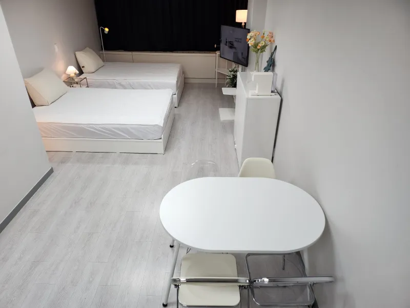 [Gangnam, Seoul] 4-person room near Suseo Station. Spacious space. 3-minute subway ride. 3-minute shuttle to Samsung Hospital. 6
