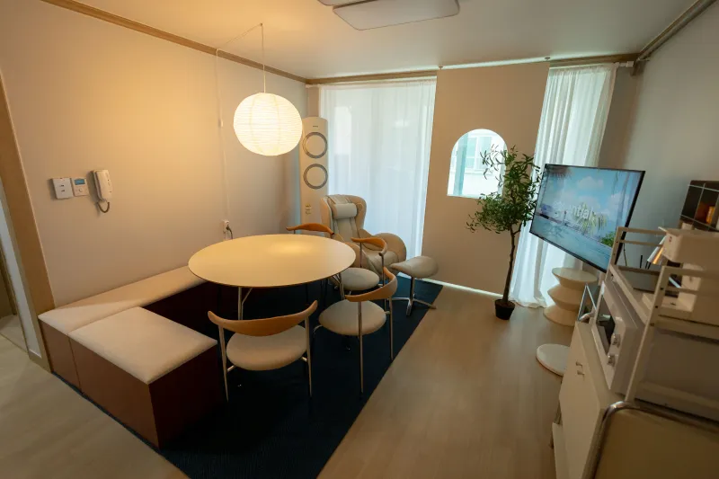 [Cheonan] 15 minutes on foot from Cheonan Asan Station/Two rooms/6 people/Buldang-dong food alley/1 minute on foot from bus 18