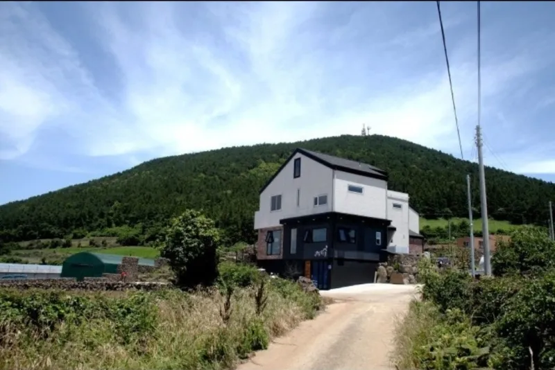 [Hallim, Jeju][Jeju Geumosan] Beautiful independent duplex accommodation 24