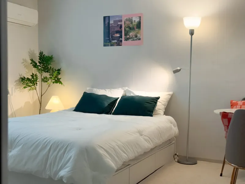 [Gangnam, Seoul] Studio apartment in the heart of Gangnam, near Sinsa Station, Garosu-gil 2