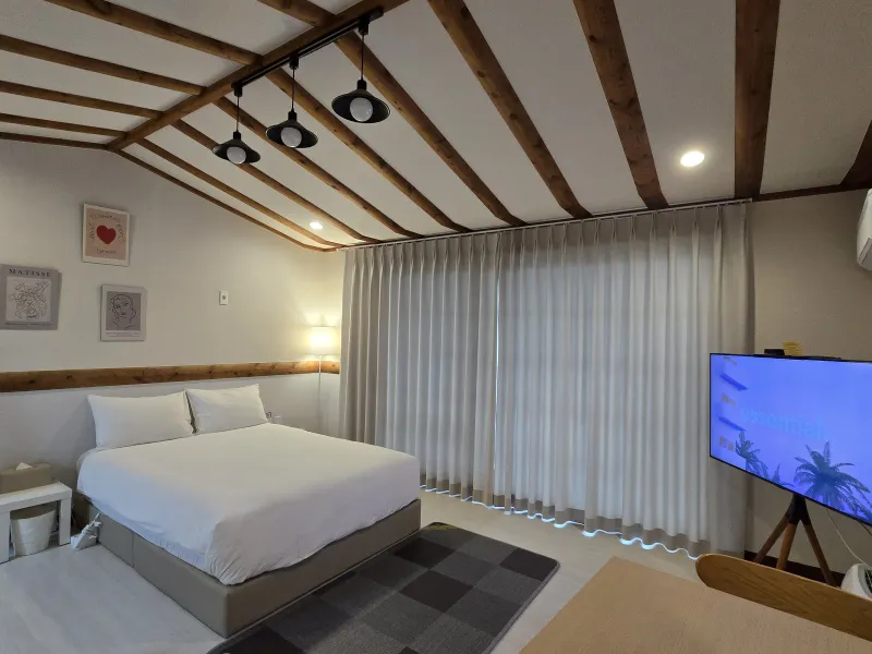 [Sangye-dong, Seogwipo][Hangnamu View]/Legitimate Accommodation/Utility Insurance/Towels and Bedding Provided/ 4