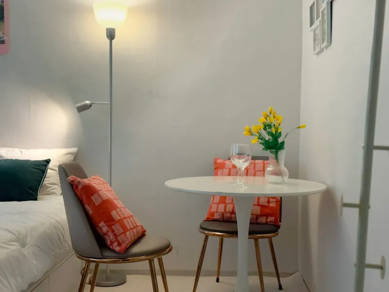 [Gangnam, Seoul] Studio apartment in the heart of Gangnam, near Sinsa Station, Garosu-gil 8