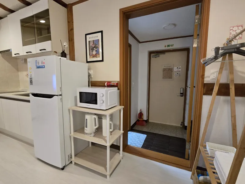 [Sangye-dong, Seogwipo][Hangnamu View]/Legitimate Accommodation/Utility Insurance/Towels and Bedding Provided/ 13