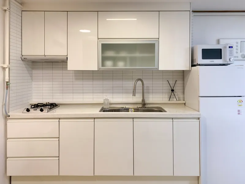 [Seocho, Seoul][Seoul Gangnam/Seocho] 4-minute walk from Sinnonhyeon Station | Remodeled/New Furniture Short-Term Rental 17