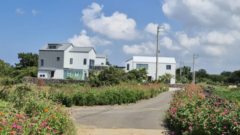 [Hangyeong, Jeju] A three-story detached house with a view of Chagwido Island and windmills. 32