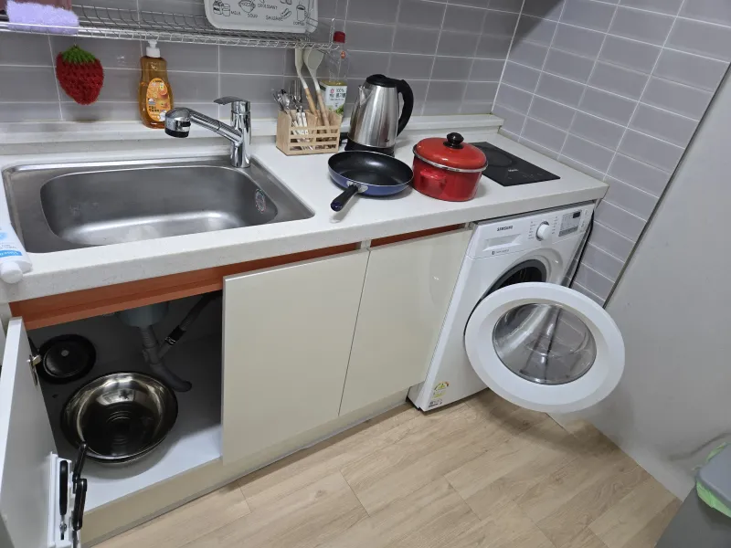 [Seo-gu, Daejeon] Spacious room with open floor plan/Business trip/Full options 24