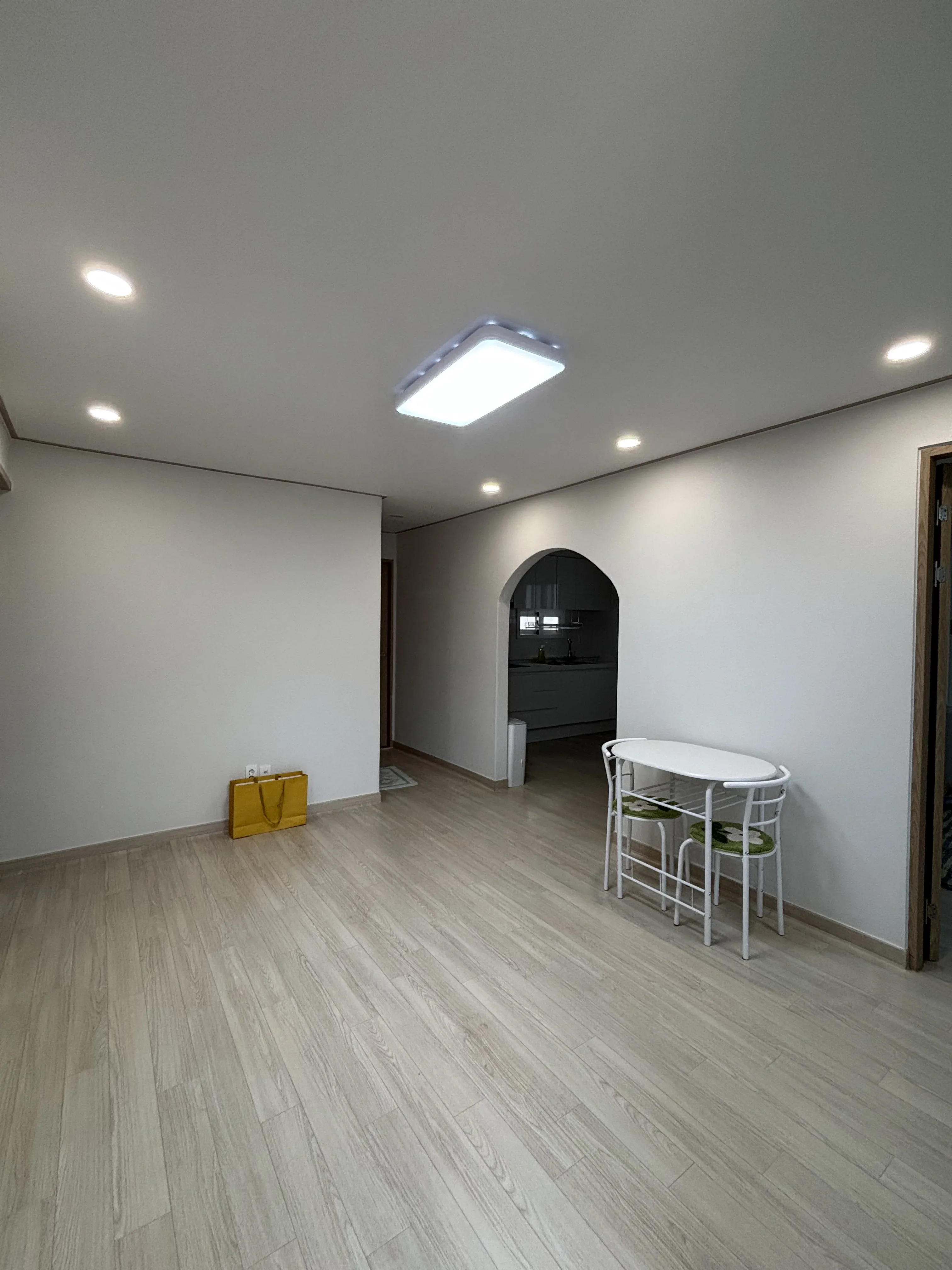 Two-Bedroom in Jeju City, Jeju — 66m², sleeps 6, 1 bath