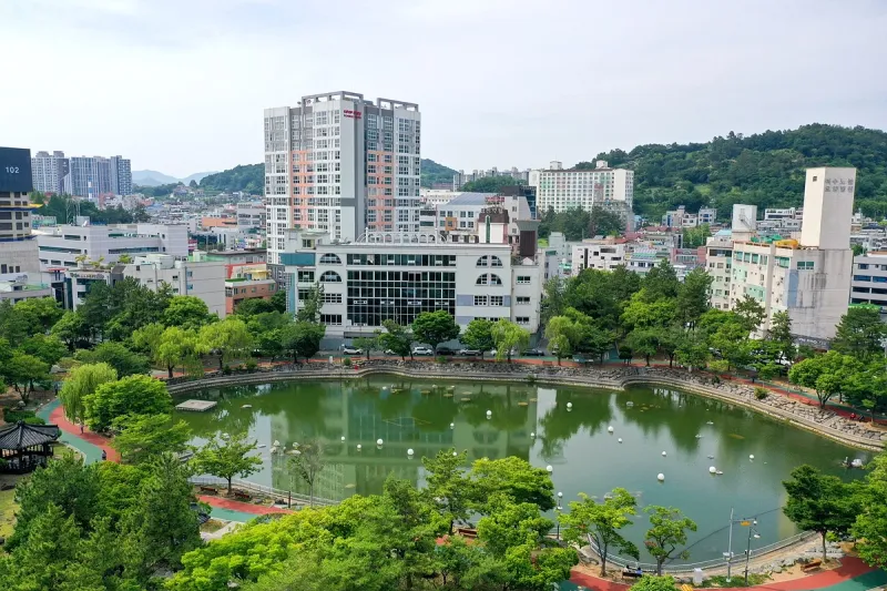 [Yeosu] High-rise view studio near Geobukseon Park 21