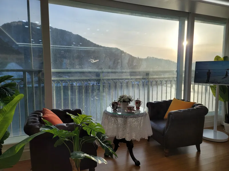 [Chuncheon][Chuncheon, Gangwon-do] Riverview Riverside Resort #Apartment embracing the Soyang River #Emotional accommodation #4 rooms, 56 pyeong 33