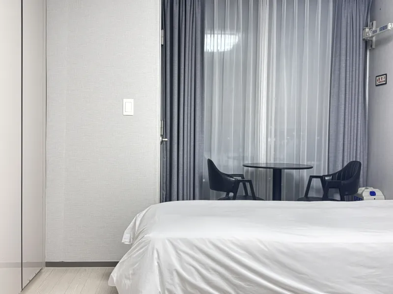 [Yeosu] High-rise view studio near Geobukseon Park 2