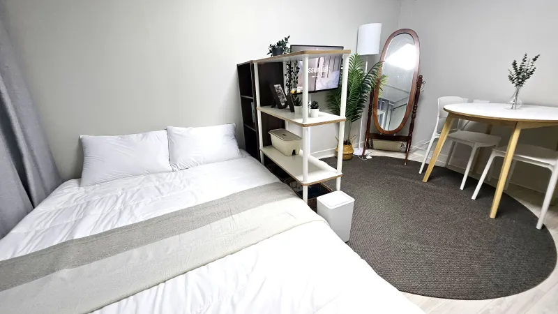 [Gwanak, Seoul] #OpeningDiscount# 2-minute walk from Seoul National University Station on Line 2 #Nice location #Clean 2