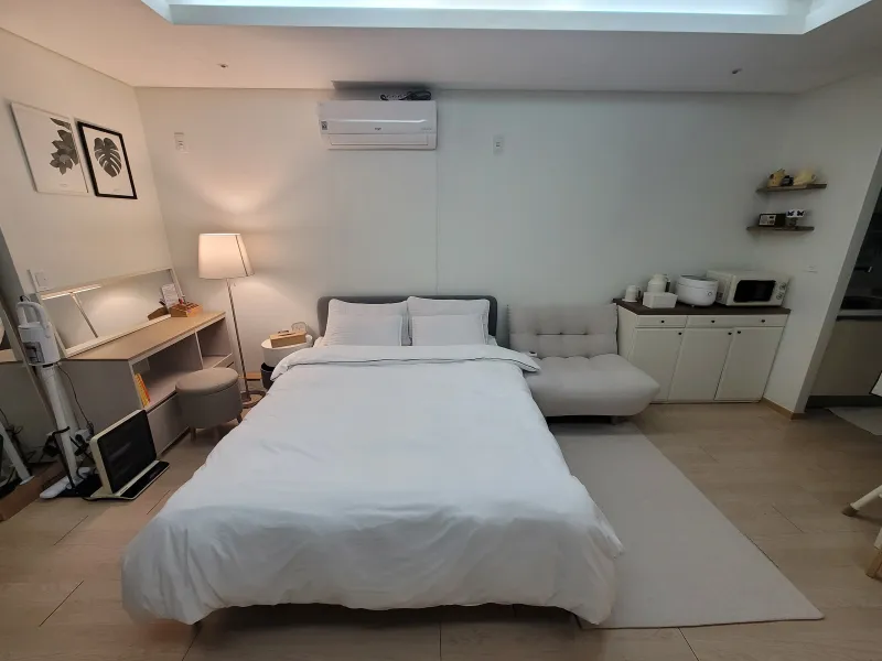 [Goyang] Officetel with swimming pool and gym right in front of Ilsan Lake Park 4