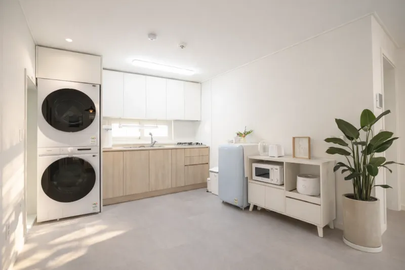 [Seongbuk, Seoul] Modern 3-room apartment, 5 minutes walk from subway station + emotional camping rooftop 16