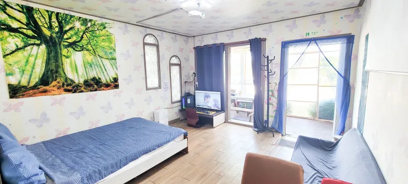 [Ganghwa, Incheon] Gangwha Island Bag Sang-op PC + 80-inch beam, Lakeside one-person workroom for immersion, Room 1 7