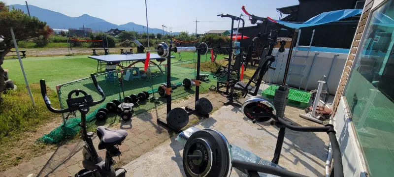 [Ganghwa, Incheon] Gangwha Island Bag Sang-op PC + 80-inch beam, Lakeside one-person workroom for immersion, Room 1 17