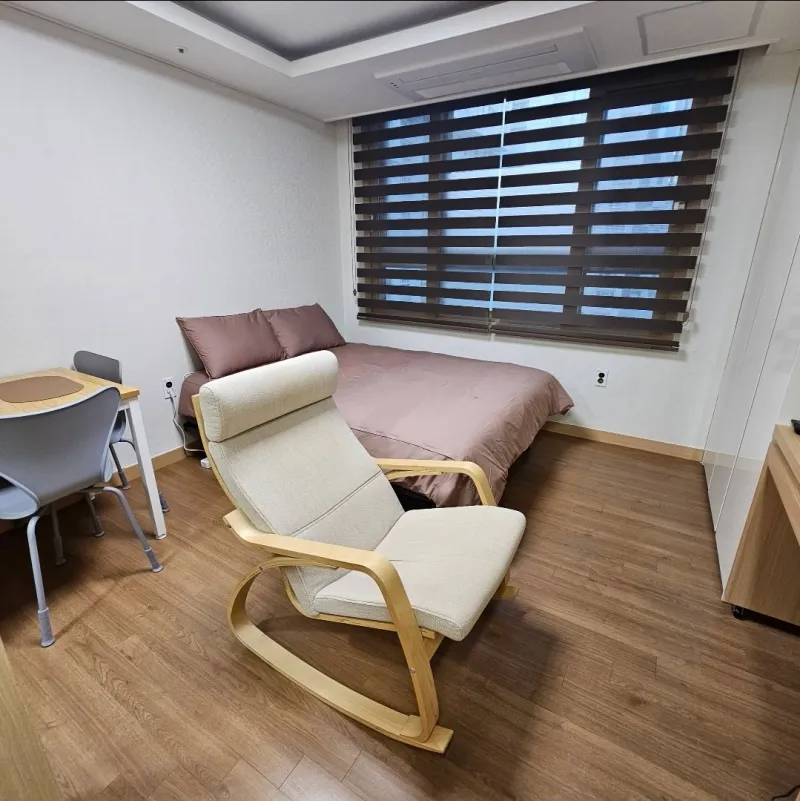 [Gangseo, Seoul] Magoknaru Station Lux 500L 3
