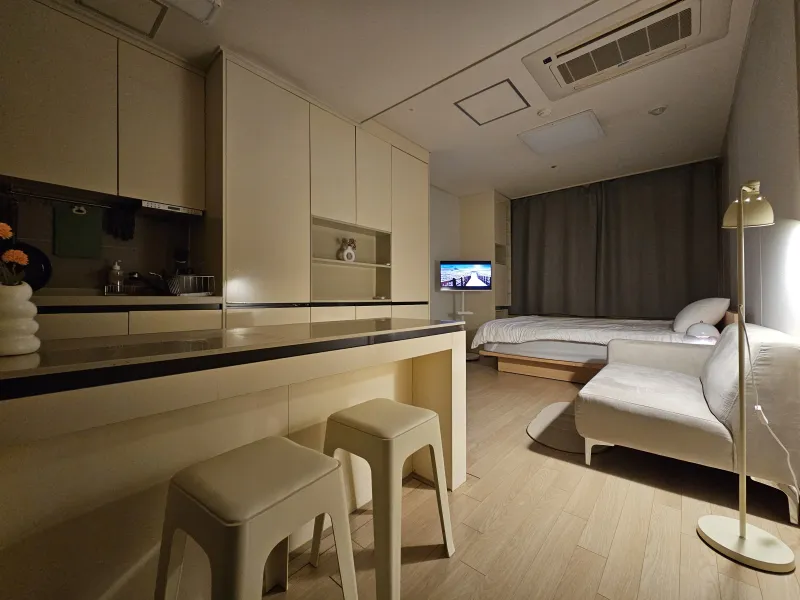 [Suwon] Gwanggyo Central Station, fully equipped, clean and comfortable 2