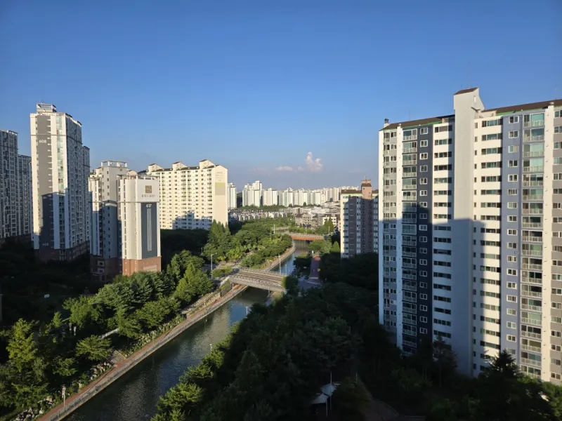 [경기 김포] 장기역 금빛 수로뷰가 황홀한 풀옵션 아파트 15층 23