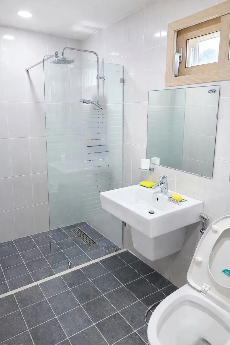 [Gujwa, Jeju] Quiet two-story two-room detached house near the sea, room 102 5
