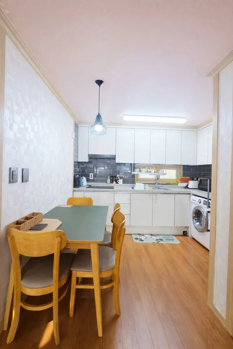 [Gujwa, Jeju] Quiet two-story two-room detached house near the sea, room 102 7