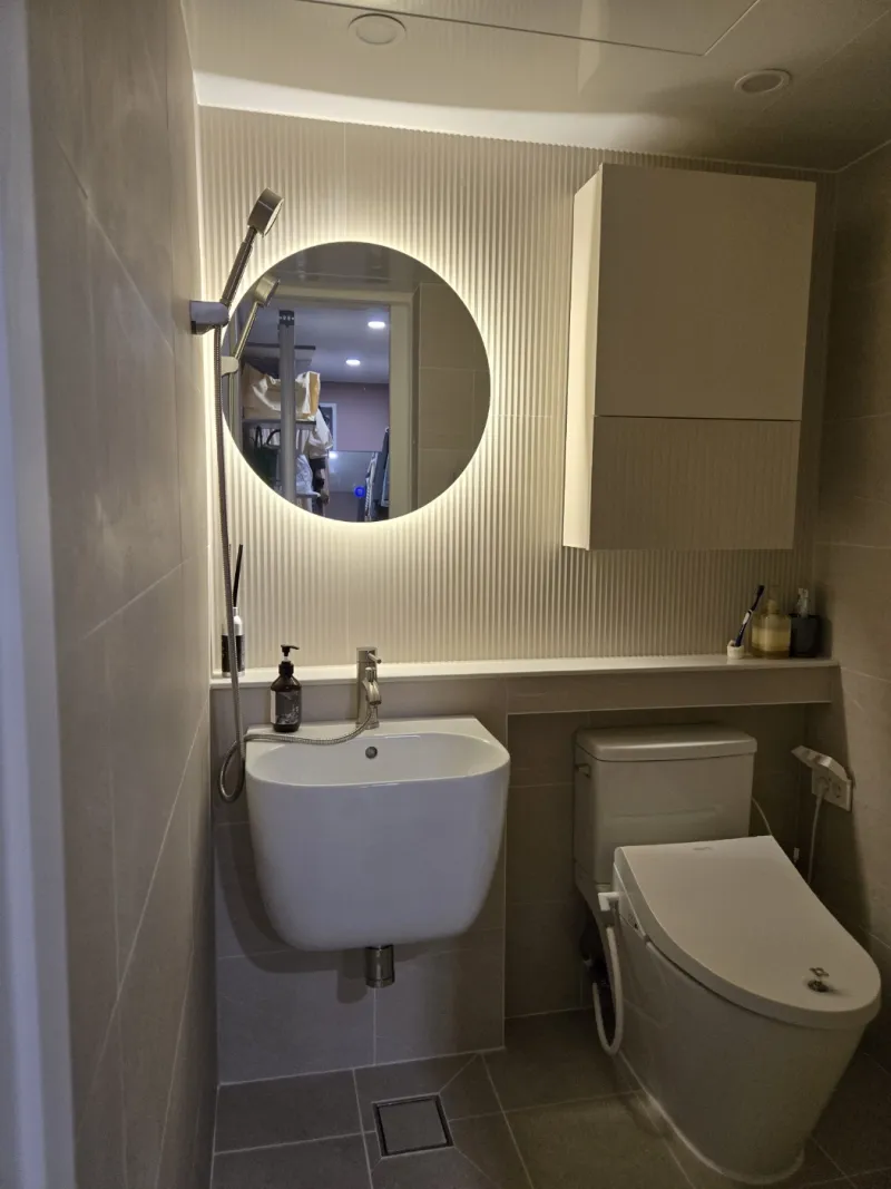 [경기 김포] 장기역 금빛 수로뷰가 황홀한 풀옵션 아파트 15층 8