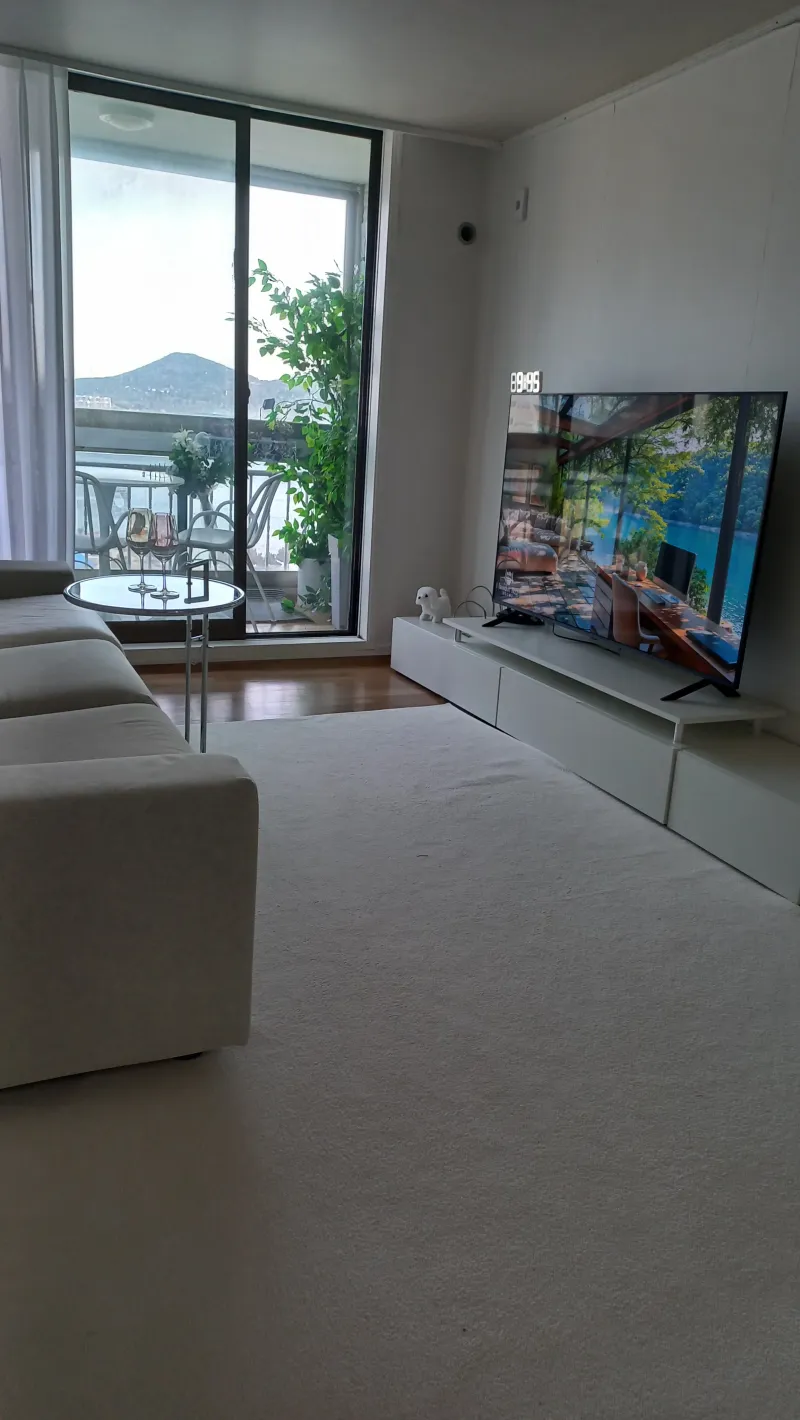 [Geoje] Styler/Ocean View/10,000 Steps to the Sea/Home Training (Bike, Portable Table Tennis) 23 Pyeong, 11th Floor 60