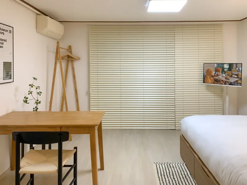 [Seocho, Seoul][Seoul Gangnam/Seocho] 4-minute walk from Sinnonhyeon Station | Remodeled/New Furniture Short-Term Rental 6