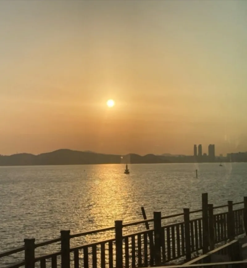 [Haeundae, Busan] Special Offer! 1 minute from Haeundae Beach, Hotel-class remodeling, Family-sized. Is this price for real?! 23