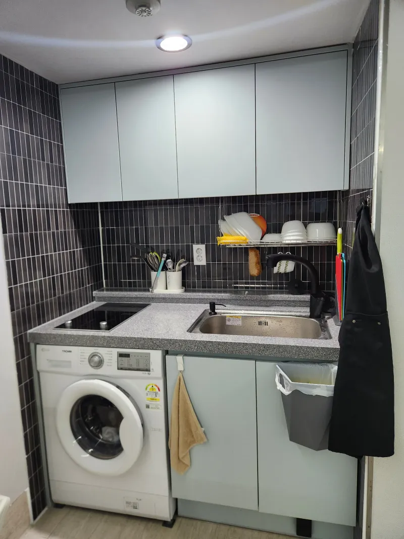 [Seogwi-dong, Seogwipo] A studio apartment in the heart of Seogwipo City, next to Olle Market. 16