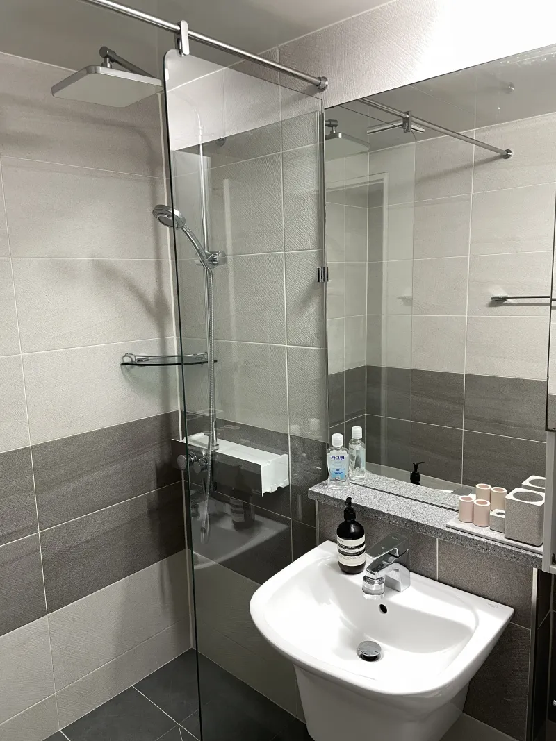 [Saha, Busan] Netflix Disney, 5 minutes from Hadan Station 6