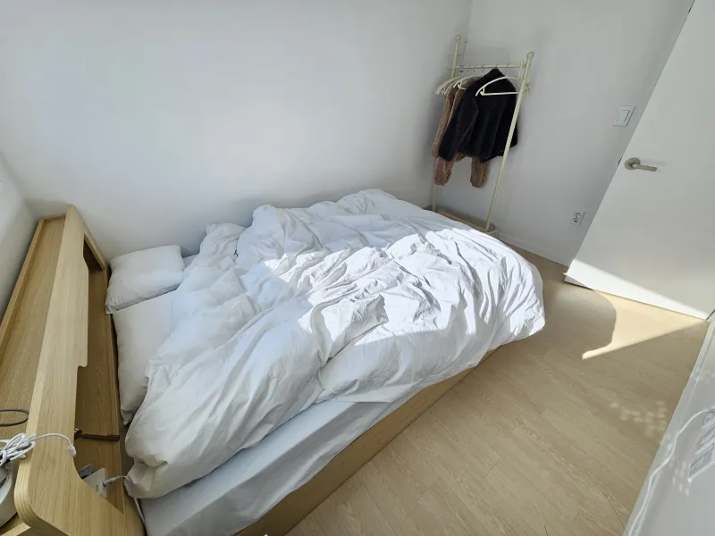 [Gangseo, Seoul] Luxury 3-room apartment with full interior and full options, with a panoramic view facing south. 2