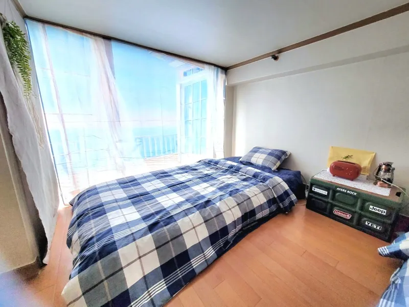 [Goyang] In front of Ilsan Lake Park / 3 / 17 pyeong duplex type. 4 people 10