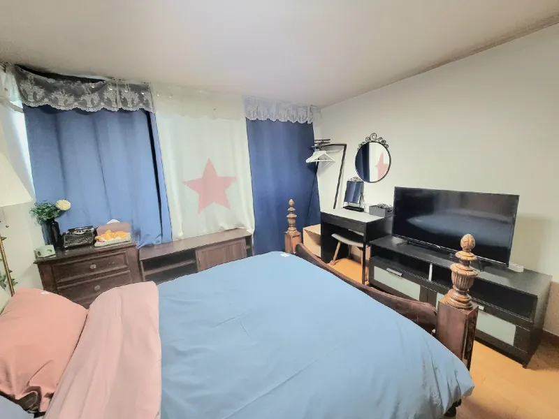 [Goyang] In front of Ilsan Lake Park / 3 / 17 pyeong duplex type. 4 people 22