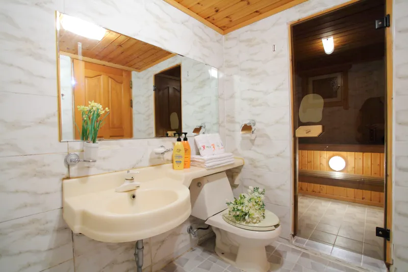[Aewol, Jeju] Ocean View Forum Pension Mugunghwa #Individual Sauna #Small Dogs Allowed 6