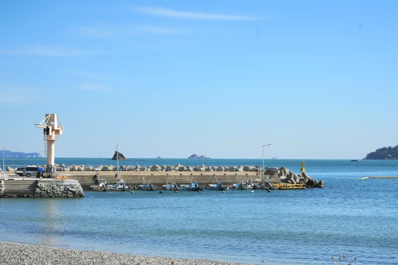 [Geoje] Mongdol Beach Terrace House 16