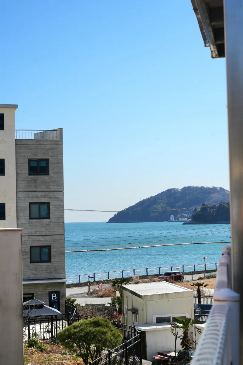 [Geoje] Mongdol Beach Terrace House 15