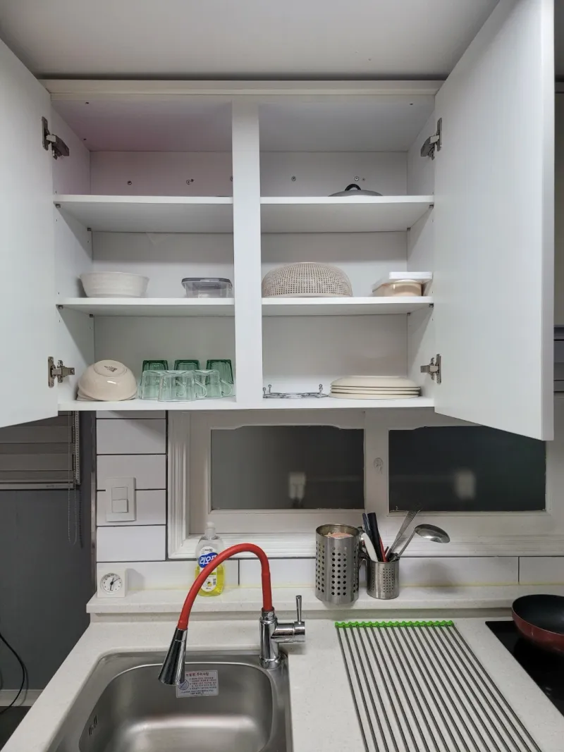 [Seodaemun, Seoul] 5-minute walk from Hongdae Yeonnam Hongik University Station, Gyeongui Line Forest Trail 9