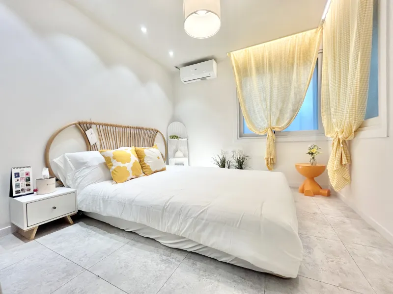 [Gwanak, Seoul] Sillim/Near Gangnam, Hongdae, and Myeongdong. Sillim Station on Line 2. 10