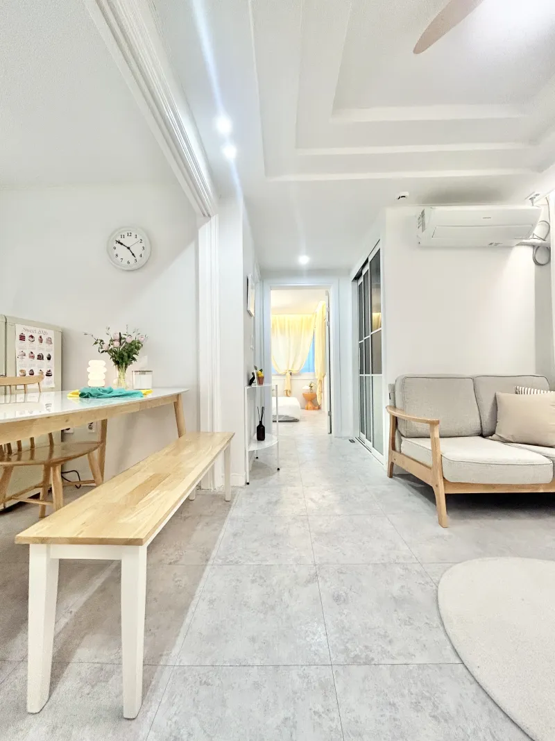 [Gwanak, Seoul] Sillim/Near Gangnam, Hongdae, and Myeongdong. Sillim Station on Line 2. 29