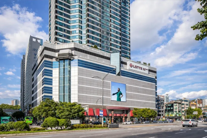 [Gwanak, Seoul] Sillim/Near Gangnam, Hongdae, and Myeongdong. Sillim Station on Line 2. 53