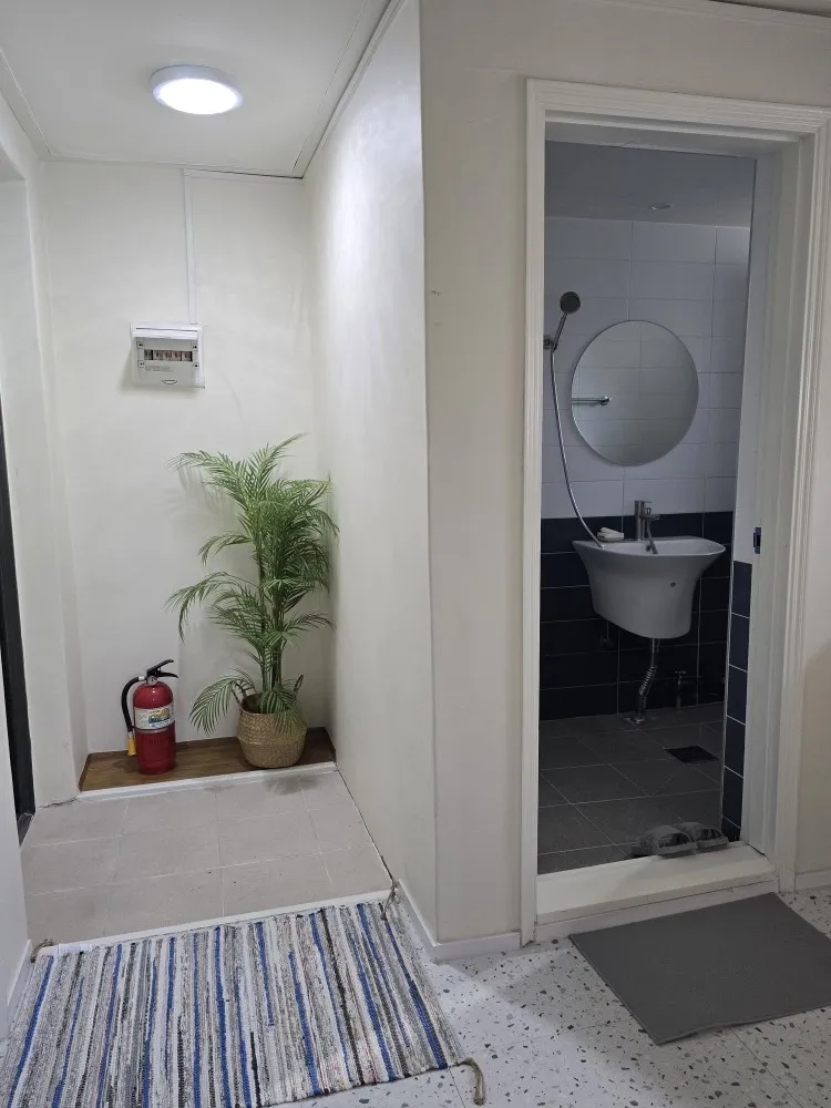 [Seo-gu, Daejeon] Lotte Baek Seongsimdang Two-Room Apartment for 3 People Special Price 35