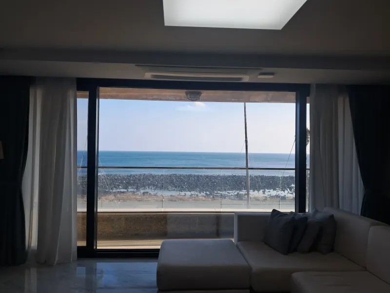[Seongsan, Seogwipo] Private, luxurious marble penthouse with ocean views, 3rd floor, F4 9