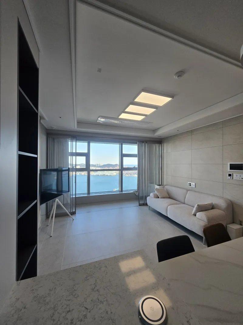 [Dong-gu, Busan] Busan Port Ocean View Emotional Accommodation 6