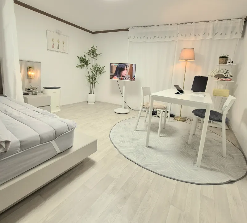 [Seodaemun, Seoul] 5 minutes from Myongji University, 20 minutes from DMC. Up to 3 people. 4