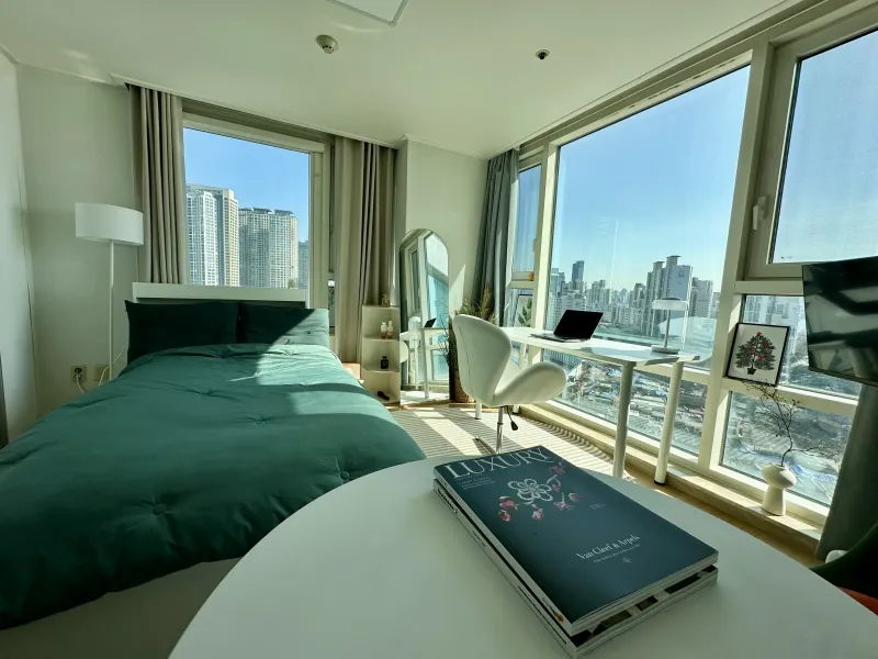 [Yongsan, Seoul] High-rise Luxury Studio with Han River View 7