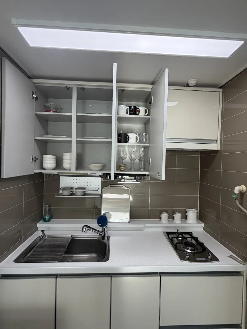 [Songpa, Seoul] Lotte World Tower View Apartment near the Station in Songpa-gu 13