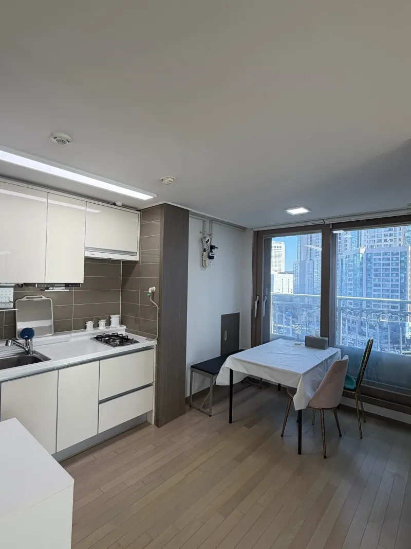 [Songpa, Seoul] Lotte World Tower View Apartment near the Station in Songpa-gu 11