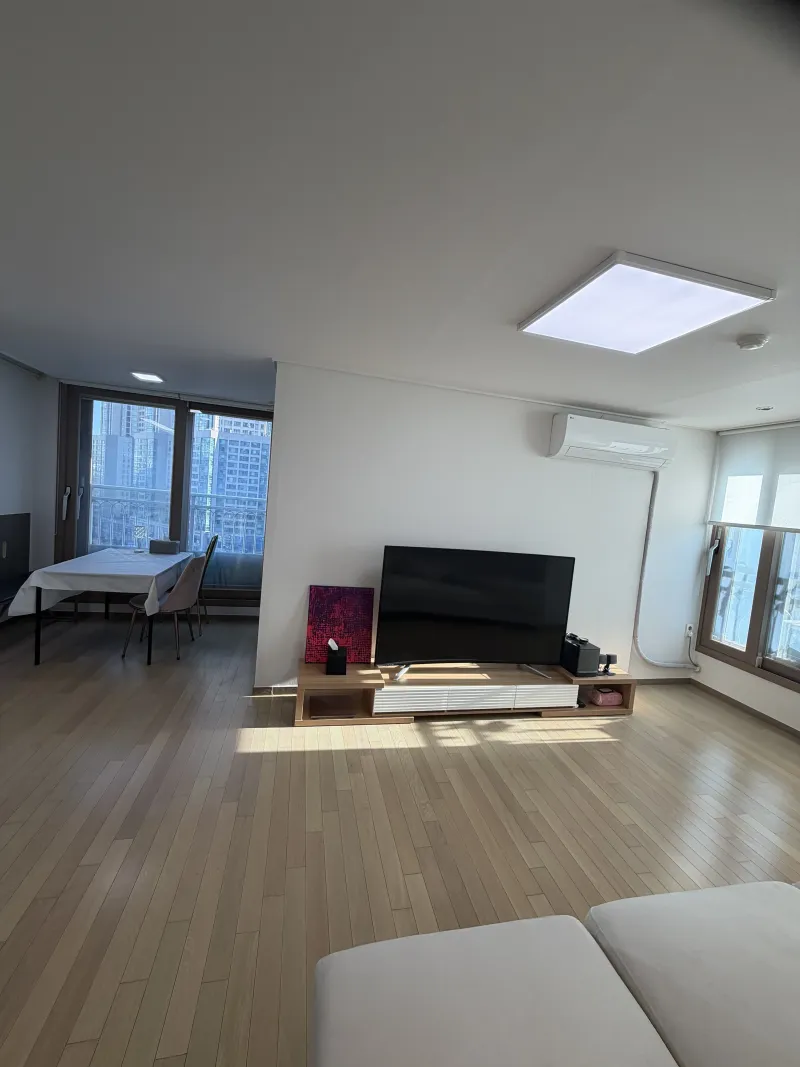 [Songpa, Seoul] Lotte World Tower View Apartment near the Station in Songpa-gu 14