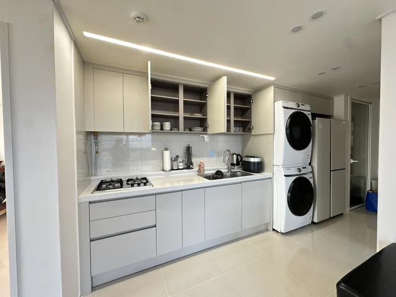 [Suwon] Suwon Maegyo Station 3-room modern room 9